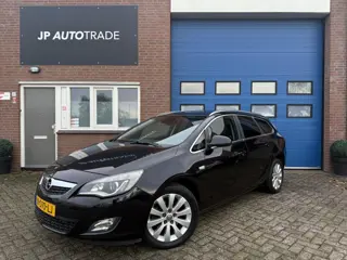 Opel Astra Sports Tourer 1.6 Turbo Cosmo | Airco | Trekhaak | 17" LMV