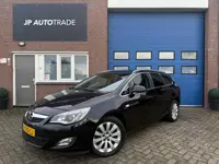 Opel Astra Sports Tourer 1.6 Turbo Cosmo | Airco | Trekhaak | 17" LMV