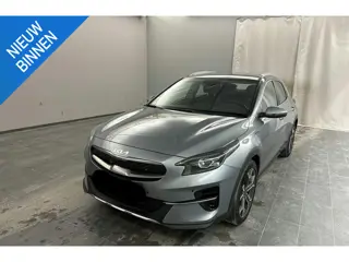 Kia XCeed 1.6 GDi PHEV DynamicPlusLine | 10 jaar garantie, Dealer onderhouden, 1e eigenaar, Parkeers