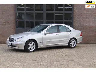 Mercedes-Benz C-klasse c180 K AUT-Airco-Cruise-pdc-Nieuw APK