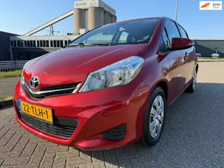 Toyota Yaris 1.3 VVT-i Aspiration_AUTOMAAT_NETTE AUTO