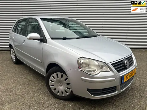 Volkswagen Polo 1.4-16V Comfortline|Airco|Cruise|Trekhaak|Goed onderhouden|