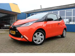 Toyota Aygo 1.0 VVT-i "X-Cite" Airco - achteruitrijcamera !!!