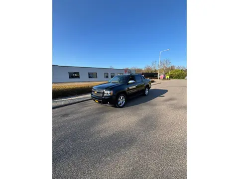 Chevrolet USA Avalanche 5.3 V8 4WD