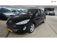 Peugeot 308 1.6 THP XT leren bekleding zeer netjes