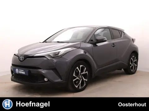 Toyota C-HR 1.8 Hybrid Dynamic | Automaat | Adaptive cruise | Stoelverwarming | Navigatie | Camera |