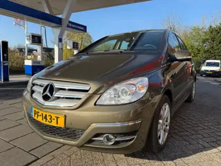 Mercedes-Benz B-klasse 160 BlueEFFICIENCY Business Class / Parkeersensoren / Bluetooth / Airco / Sto