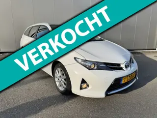 Toyota Auris Touring Sports 1.8 Hybrid Lease Panorama navi clima
