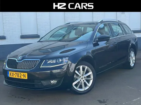 Skoda Octavia Combi 1.6 TDI Greentech Style Business|Automaat|Trekhaak|Navi|Cruise