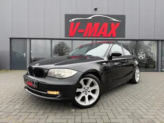 BMW 116I LCI Schuifdak Navi Clima Stoelvw PDC Inkl. Spiegels