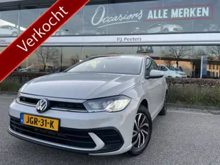 Volkswagen Polo 1.0 TSI Life Edition Achteruitrijcamera - Parkeersensoren - Apple carplay - Airco - 