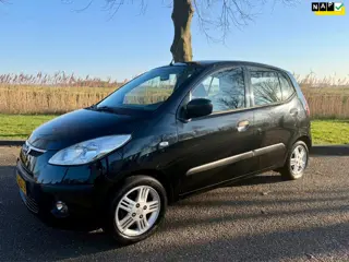 Hyundai I10 1.1 Active Orange Babies