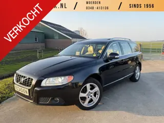 Volvo V70 2.5T Summum XENON | TREKHAAK | OPEN DAK | BLISS | RIEM V.V. |