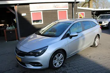 OPEL ASTRA Sports Tourer 1.2 Business Edition - Carplay stuur en stoelverwarming