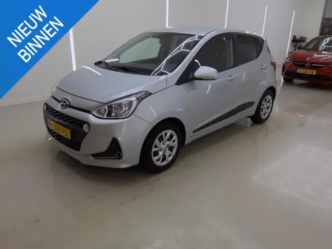 HYUNDAI I10 1.0I PREMIUM I APPLE CARPLAY I CLIMATE CONTROL I CRUISE CONTROL I NAVIGATIE