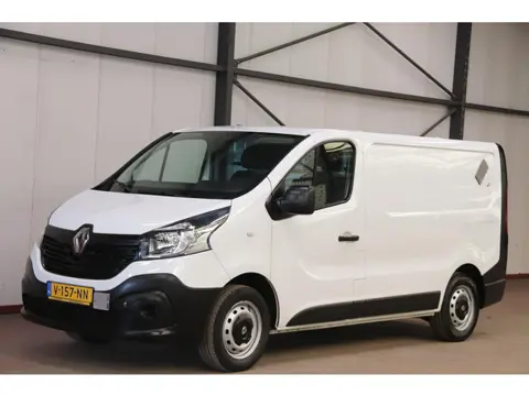 Renault Trafic 1.6 dCi WERKPLAATSINRICHTING AIRCO Renault Trafic 1.6 dCi WERKPLAATSINRICHTING
