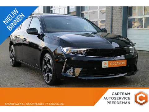 Opel Astra 1.6 Turbo Plug In Hybrid Ultimate | AGR stoelen | Trekhaak! |