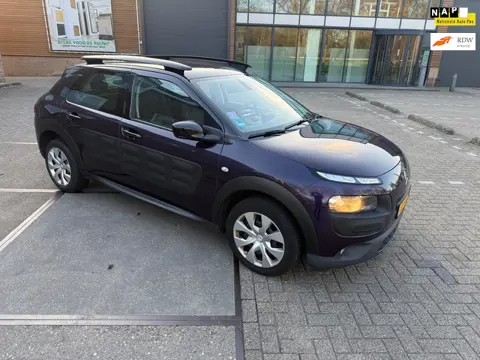 Citroen C4 Cactus 1.2 PureTech Feel. ((( navi/ climat control )))