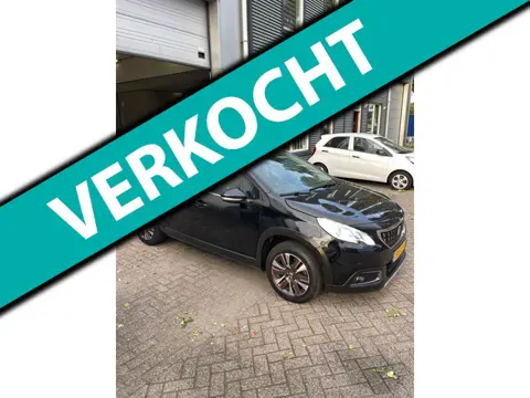 Peugeot 2008 1.2 PureTech Blue Lease Executive NAP GLAZEN DAK PDC