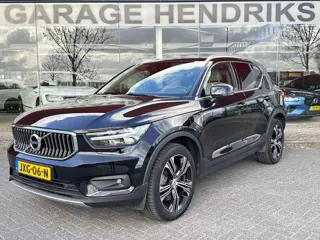 Volvo XC40 1.5 T5 Recharge R-Design | Trekhaak | Panorama dak | Beige Leder | Dealer onderhouden |