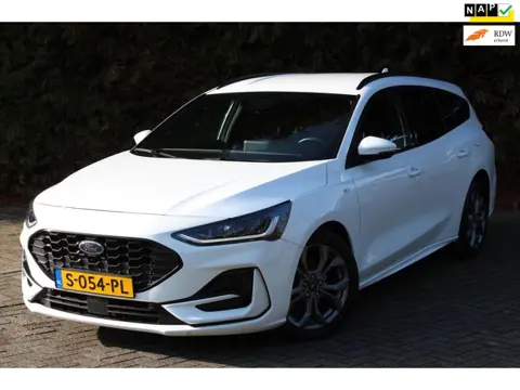 Ford Focus Wagon 1.0 EcoBoost Hybrid ST Line Style 155PK | Stoel/stuurverwarming | Parkeersensoren |