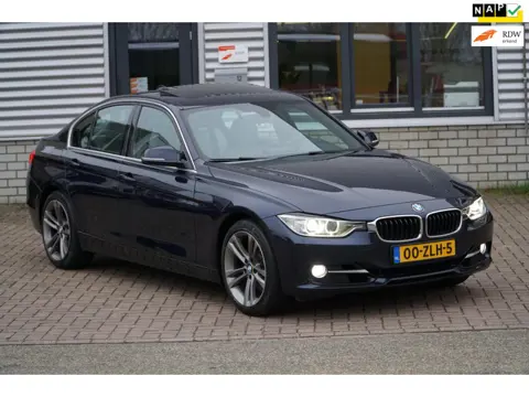 BMW 3-serie 328i High Executive M-SPORT DAK