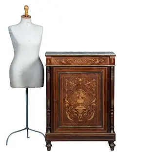 Oogstrelend Wortelnoten Intarsia 1-deurs kastje met marmer bovenblad  ca 1870