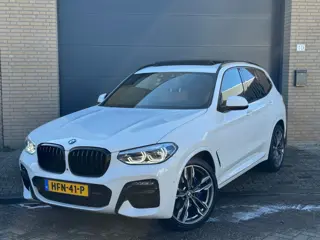 BMW X3 M40i xDrive High Executive |Pano|LED|HK|360|HUD|livecockpit|LCI backlights