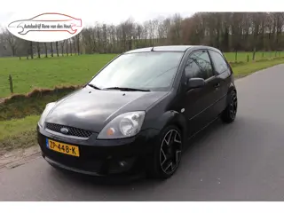 Ford Fiesta 1.4 16v Ambiente