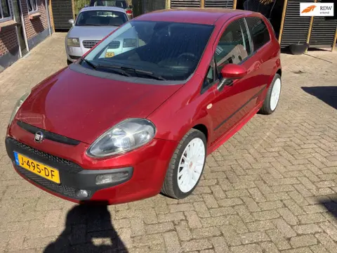 Fiat Punto Evo 1.4-16V Multiair Dynamic nieuwe apk tot 3-2027