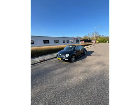 Volkswagen New Beetle Cabriolet 1.4 Highline AIRCO