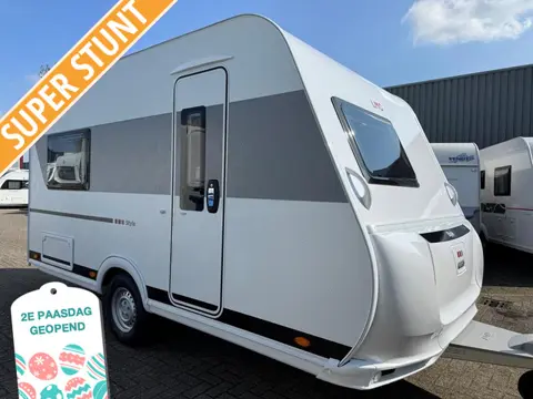 LMC Style 400 F met opklapbaar bed