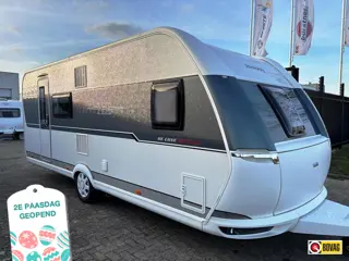 Hobby De Luxe Edition 560 KMFE met mover