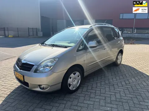 Toyota Corolla Verso 1.8 VVT-i Linea Sol