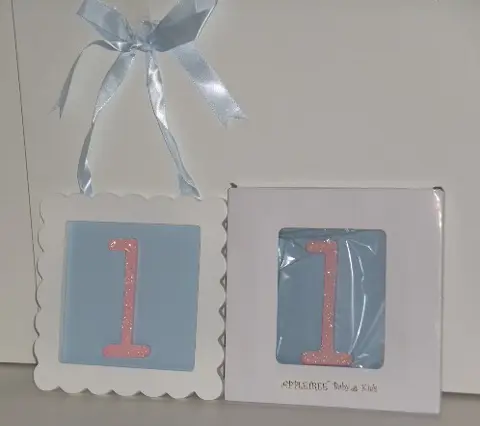 Letters houten L tm V wanddecoratie NIEUW