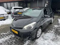 Toyota Yaris 1.5 Full Hybrid Aspiration CAMERA CRUISE CLIMA DEALER ONDERHOUDEN