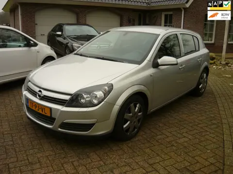 Opel Astra 1.6 Enjoy