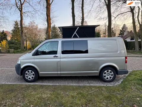 Volkswagen Transporter Camper TDI 96 KW 1.0 AUT - met werk