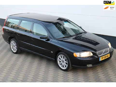 Volvo V70 2.4 Navi Leder Dealer onderhouden Youngtimer !!!
