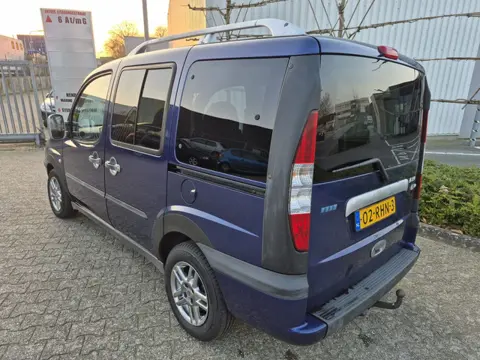 Fiat Doblò uit 2002 Met frisse APK geldig tot 02-03-2027 Lage KMstand