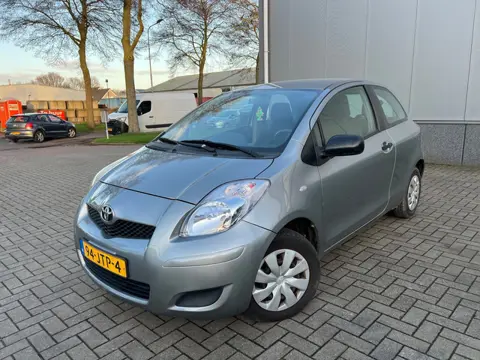 Toyota Yaris 1.0 VVTi Acces Vol Jaar Apk