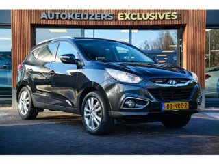 Hyundai ix35 2.0i i-Catcher Panodak Keyless Camera Cruise Navigatie Stoelverw. Half Leer