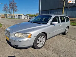 Volvo V70 2.4D, Apk, Nap, Zeer goed rijdend, Inruil mogelijk.