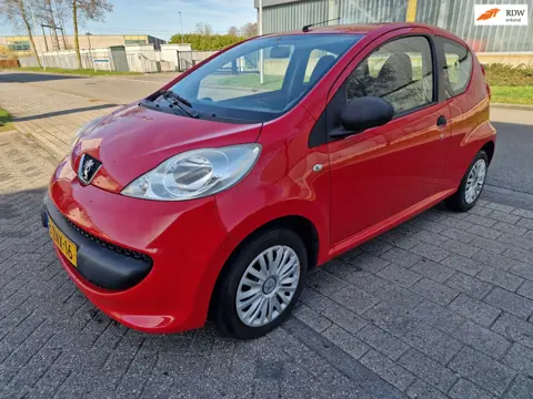 Peugeot 107 1.0-12V XR, Apk, Nap, Zeer netjes, Inruil mogelijk.
