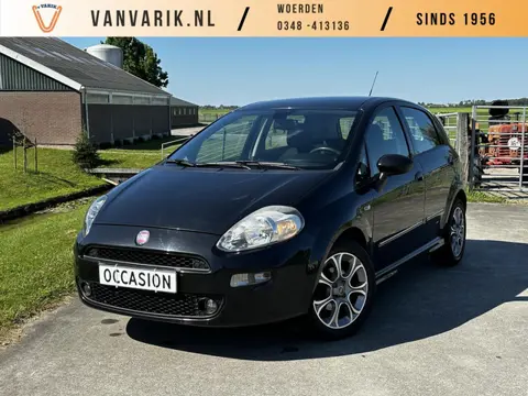 Fiat Punto Evo 0.9 TwinAir Street | 5-DRS | VELGEN | PARK.SENSOREN | AIRCO |
