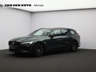Volvo V60 T6 AWD Plug-in hybrid Plus Dark / Trekhaak / 360 camera / elektr. verst. contourstoelen / 