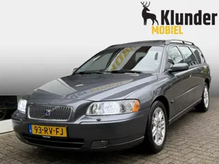 Volvo V70 2.4 Summum Aut. |Schuifdak|Leder|Trekhaak|