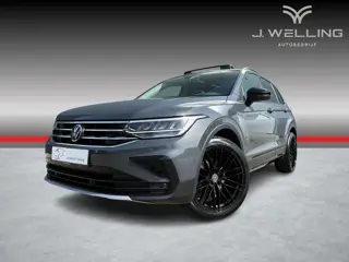 Volkswagen Tiguan 1.5 TSI Pano digitaal standkachel leder