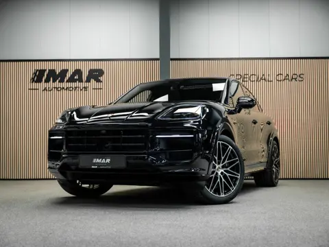 Porsche Cayenne Coupé 3.0 E-Hybrid Black Edition | Sportuitlaat | Stoelverwarming en verkoeling | Sp