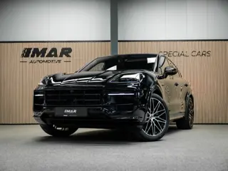 Porsche Cayenne Coupé 3.0 E-Hybrid Black Edition